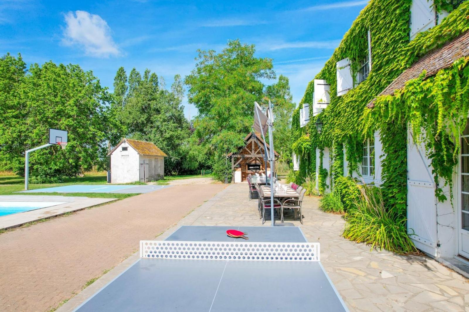 Crazy Villa Etisseaux 45 - Heated Pool - Volley Court - 1H30 Paris - 45P Saint-Maurice-sur-Aveyron Екстер'єр фото